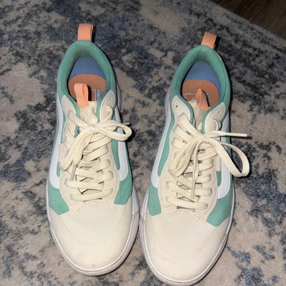 Vans Ultra range sneakers - Picture 2 of 6